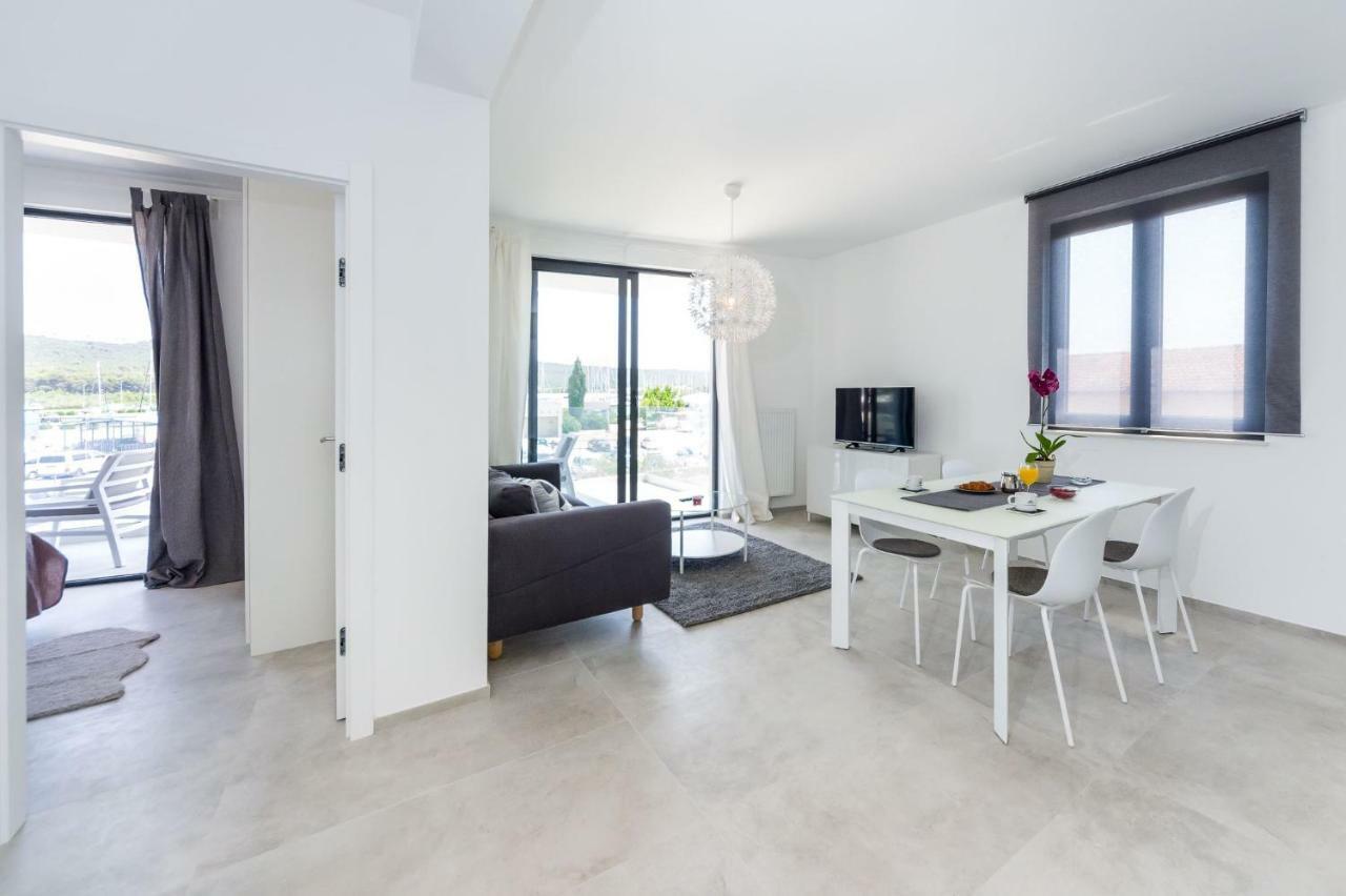 D. Marine Apartments Бибинье Экстерьер фото