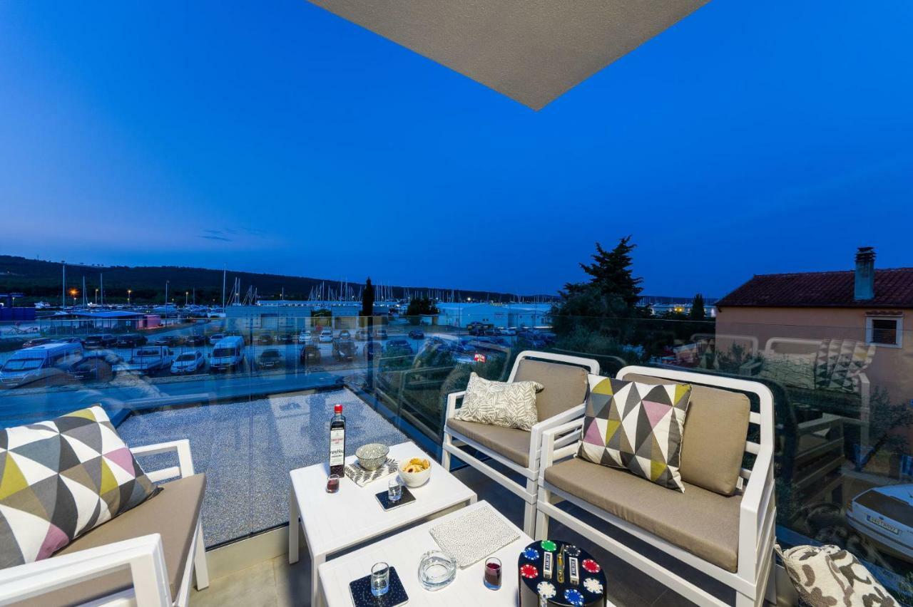 D. Marine Apartments Бибинье Экстерьер фото