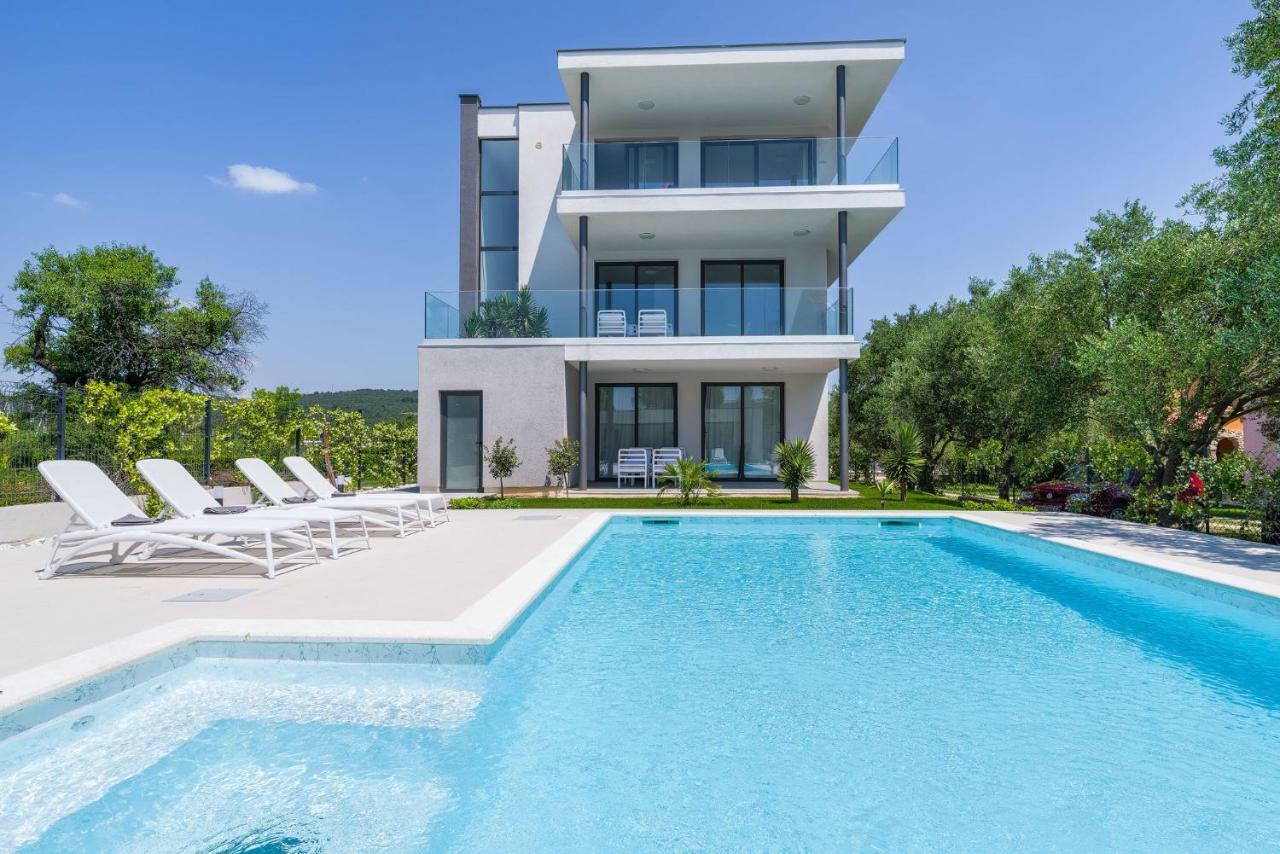 D. Marine Apartments Бибинье Экстерьер фото